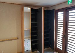 シューズボックス